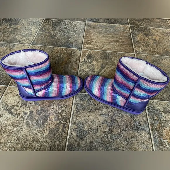 UGG Classic II Rainbow Sequin Boots- Big Kid’s Size 6Y