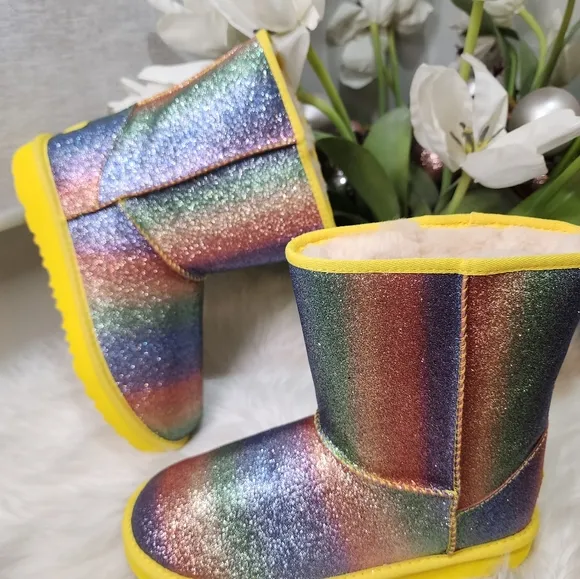 UGG Classic II Sequin Women  Boots size6 new