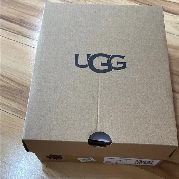 Ugg Classic II Shimmer Metallic Suede Boots