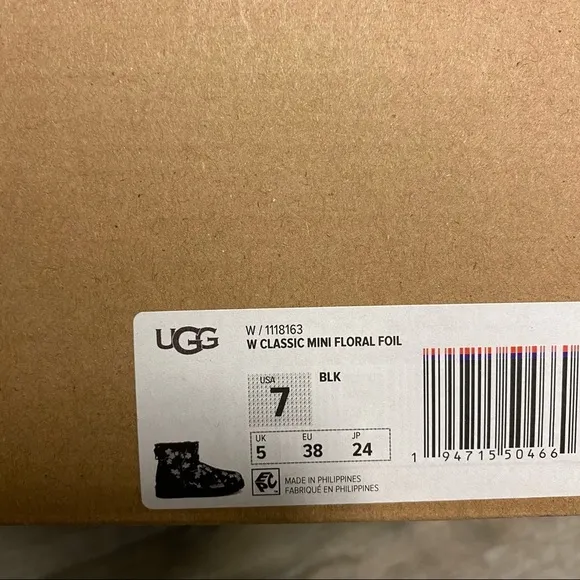 UGG | Classic Mini Floral Foil Boots In Black Size 7 NEW