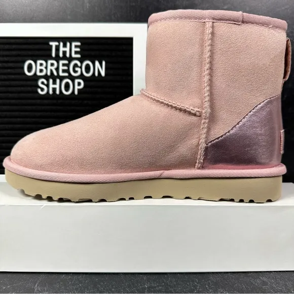 UGG CLASSIC MINI II METALLIC WOMENS SUEDE BOOTS SIZE 6 WOOL PINK NEW