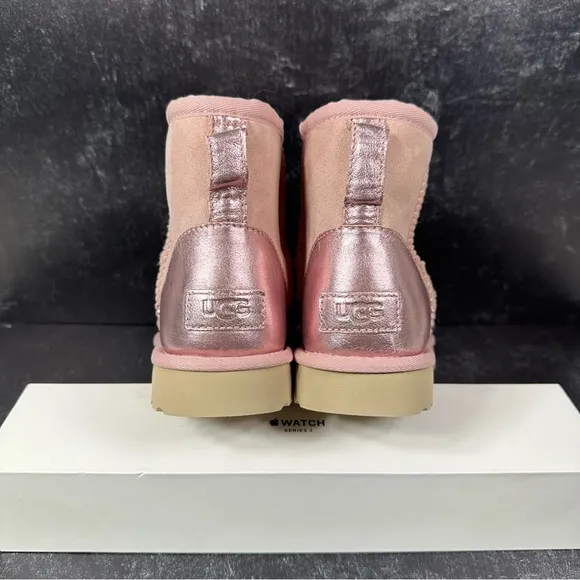 UGG CLASSIC MINI II METALLIC WOMENS SUEDE BOOTS SIZE 6 WOOL PINK NEW