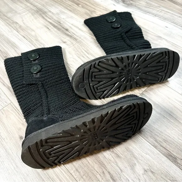 Ugg Classic Sweater Cardy Boots