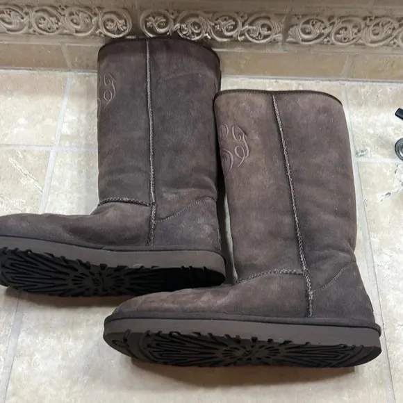 UGG Classic Tall Leather Embossed Boots Size 9