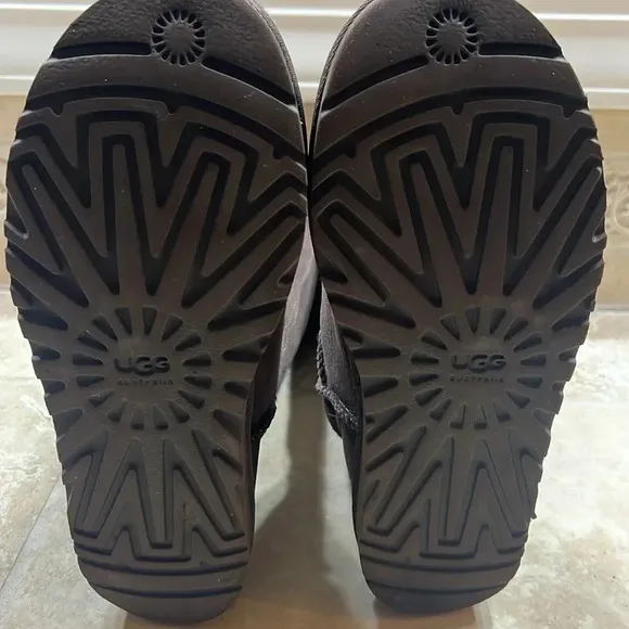 UGG Classic Tall Leather Embossed Boots Size 9