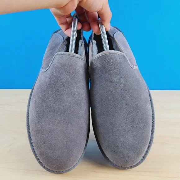 UGG Cooke Mens Size 9 Slippers Grey Suede Wool Lined Comfort Loafers 101348‎