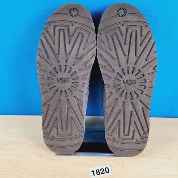 UGG Cooke Mens Size 9 Slippers Grey Suede Wool Lined Comfort Loafers 101348‎