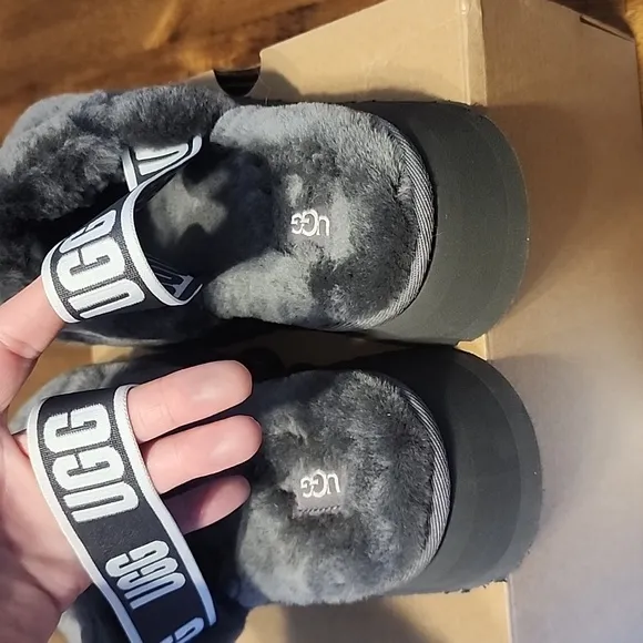 UGG Gray Disco Slide Sandals Comfortable and Stylish