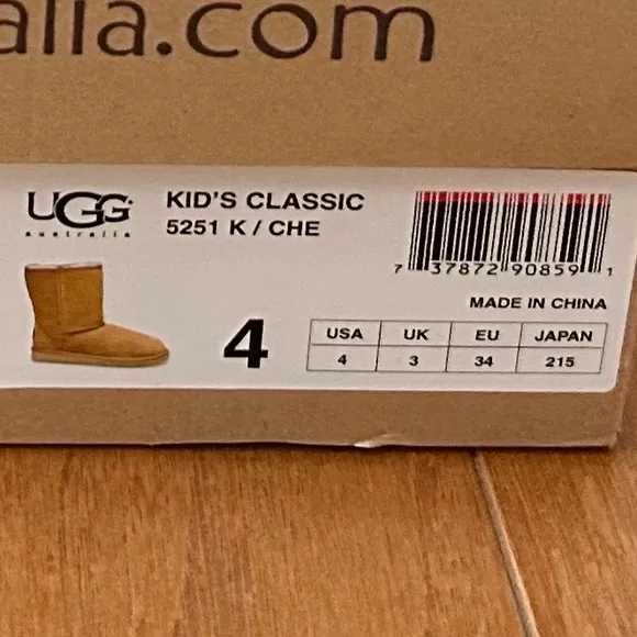 UGG K Classic Boots