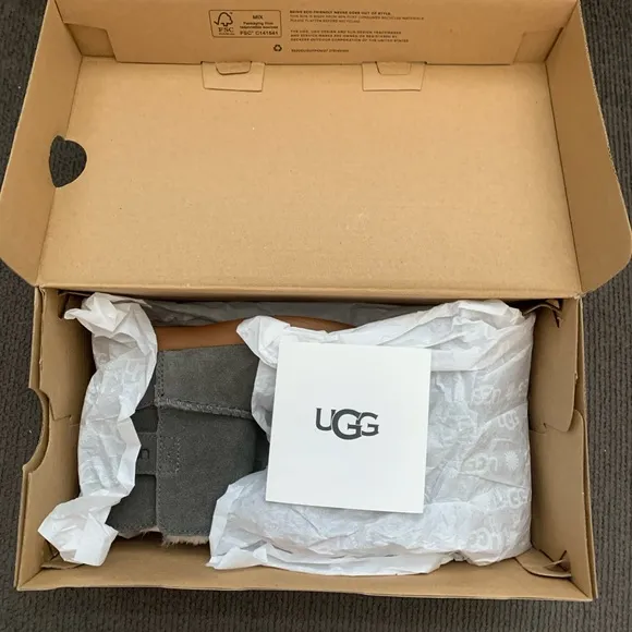 UGG Keelan Boots Toddler Girls NIB 🌴