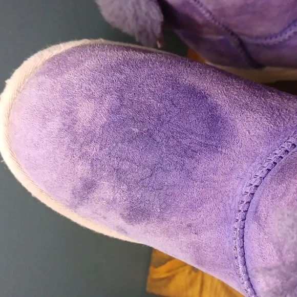Ugg Kids  Bailey  boots