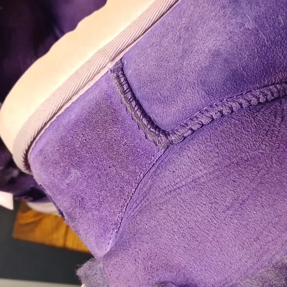 Ugg Kids  Bailey  boots