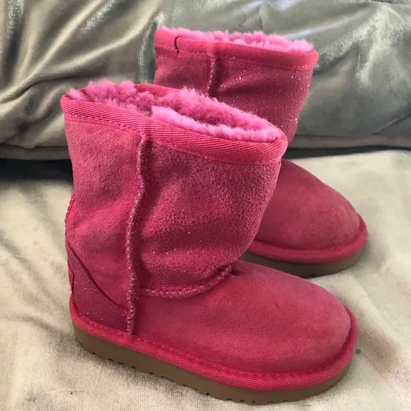 UGG Kid’s Classic Short Boots