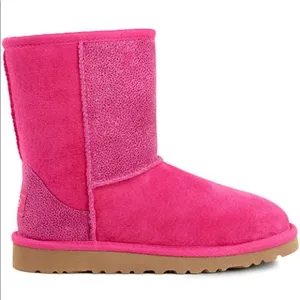 UGG Kid’s Classic Short Boots