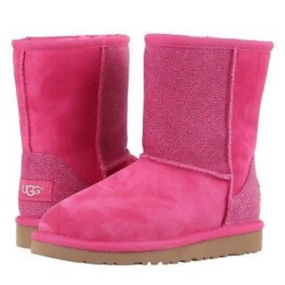 UGG Kid’s Classic Short Boots