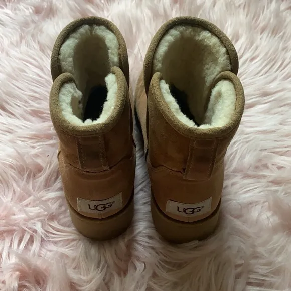 UGG KRISTIN WEDGE BOOTIE