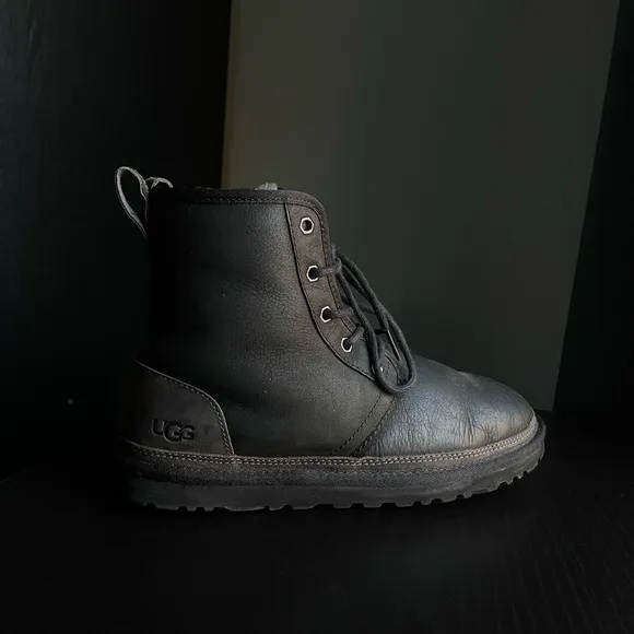 UGG Men's Harkley Lace up Boots