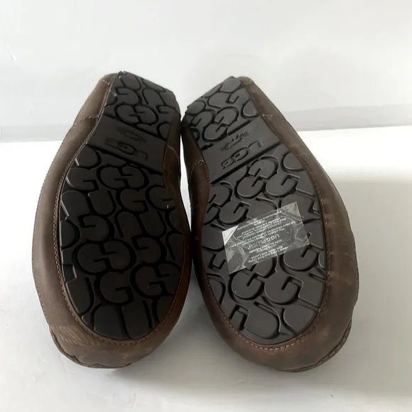 UGG Plush Ascot Men's Brown Leather Loafers Size 8 Wide New In Box