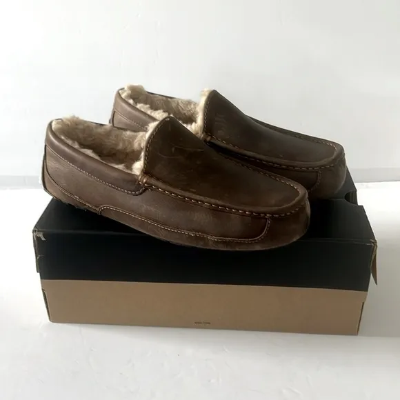 UGG Plush Ascot Men's Brown Leather Loafers Size 8 Wide New In Box
