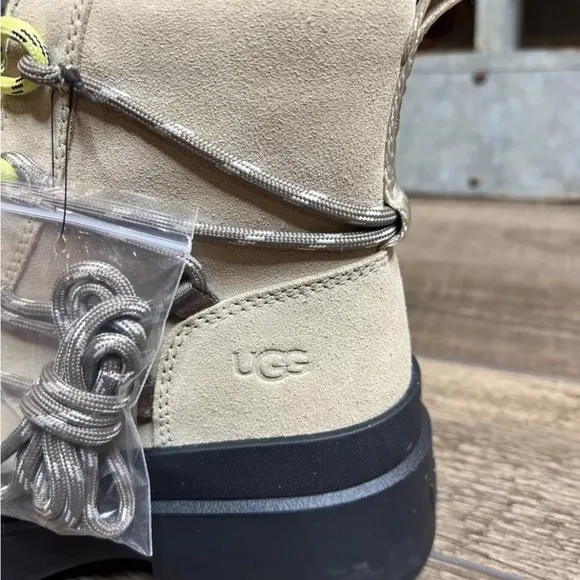 UGG PLUSH BRISBANE LACE-UP WATERPROOF SUEDE PLATFORM BOOTS US 7.5 leather