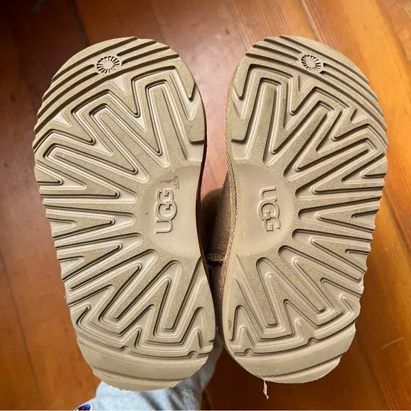 UGG | Toddler Classic II Boots, Chestnut