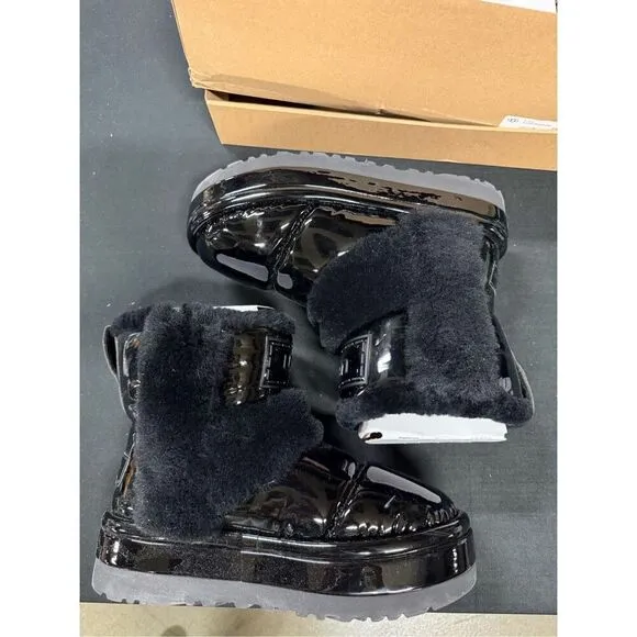 Ugg Black Classic Chillapeak Shine Boots 9