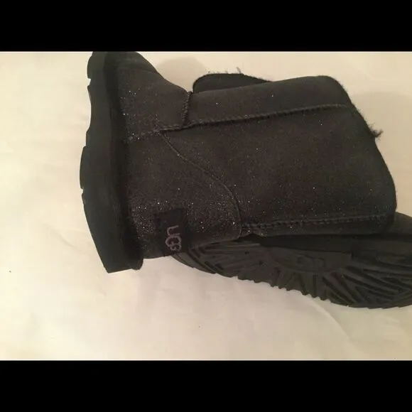 UGG Youth Classic Short II Black Glitter Boots
