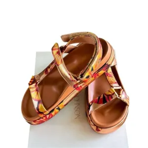 ULLA JOHNSON Astra Sandal in Rose Gold Leather NWB Size 38