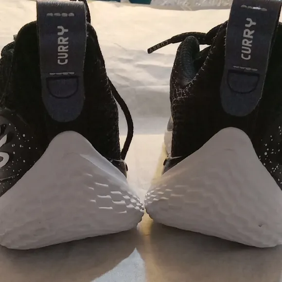 Under Armour Curry 10 Team Sneakers