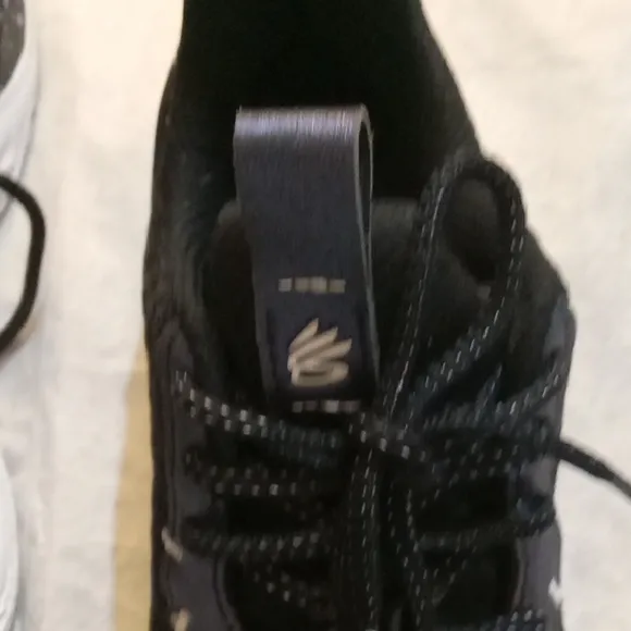 Under Armour Curry 10 Team Sneakers