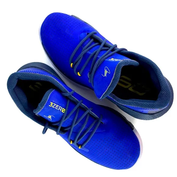Under Armour SC 3ZER0 III Basketball Sneakers Sz7Y