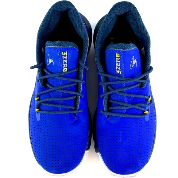 Under Armour SC 3ZER0 III Basketball Sneakers Sz7Y