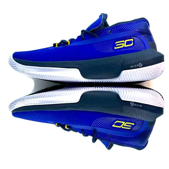 Under Armour SC 3ZER0 III Basketball Sneakers Sz7Y