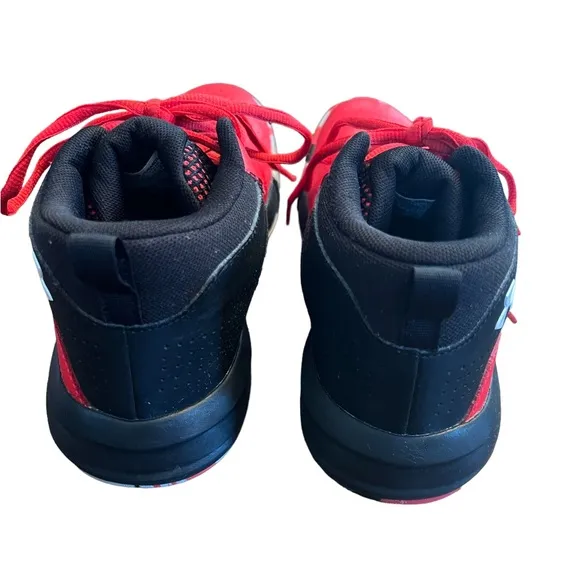 UNDER ARMOUR YOUTH BOYS GIRLS KIDS BASKETBALL SNEAKERS RED CAMOUFLAGE