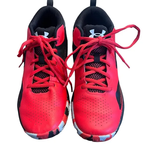 UNDER ARMOUR YOUTH BOYS GIRLS KIDS BASKETBALL SNEAKERS RED CAMOUFLAGE