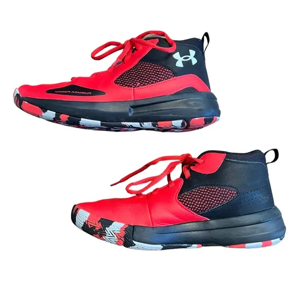 UNDER ARMOUR YOUTH BOYS GIRLS KIDS BASKETBALL SNEAKERS RED CAMOUFLAGE