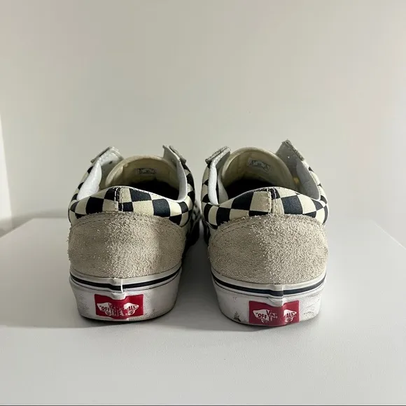 Vans gray white black Checkerboard Old Skool style lace up low top sneakers