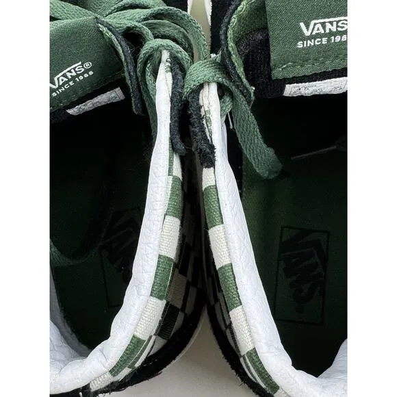 Vans Kids Green/White CHECKERBOARD BULLDOG High Top Sneakers Size 4.5,Skater