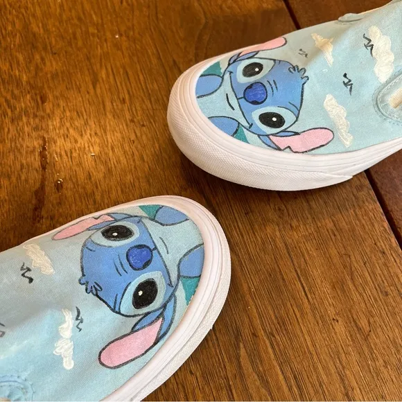 Vans Lilo &amp; Stitch Hand Painted Slip-on Sneakers Women's 6/ Mens 4.5 Disney