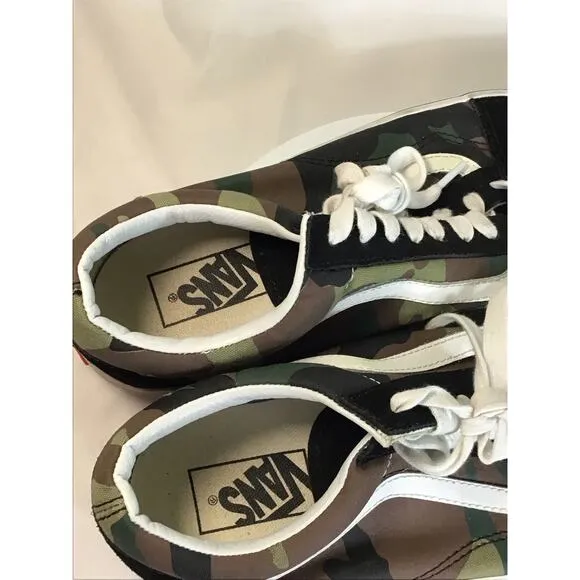 Vans Mens Camo Classic Sneakers Sz. 8.5Men/10 black Women Tie up Skater Sneaker