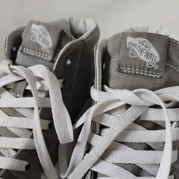 Vans Off The Wall SK8-HI Frost Grey Men's 9.5 Skateboarding High Top Sneakers