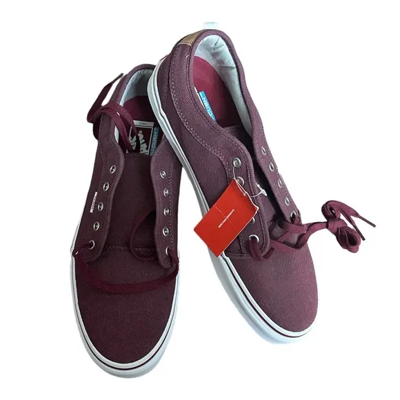 Vans Old Skool Men’s Burgundy / Maroon Shoe Skater Sneakers NEW