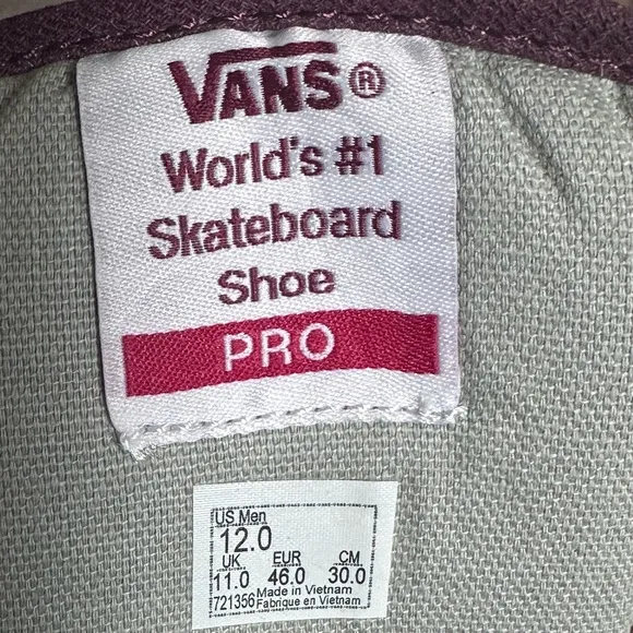 Vans Old Skool Men’s Burgundy / Maroon Shoe Skater Sneakers NEW