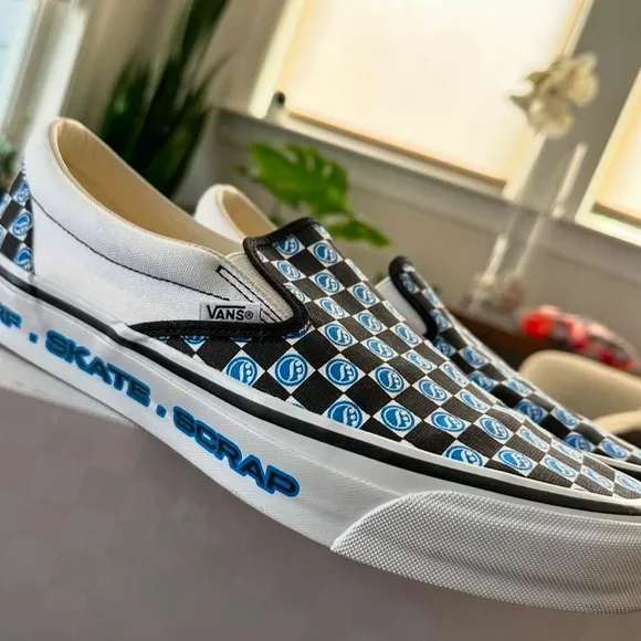 VANS • OTW Custom Slip On Checkered Reissued ‘98 Skater Sneakers Shoes