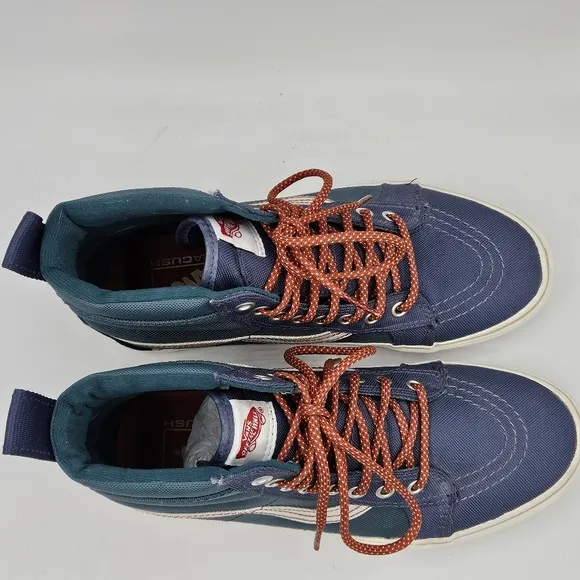 Vans sk8-hi MTE DX colorblock blue green hightop sneakers size 7 in m / 8.5 in w