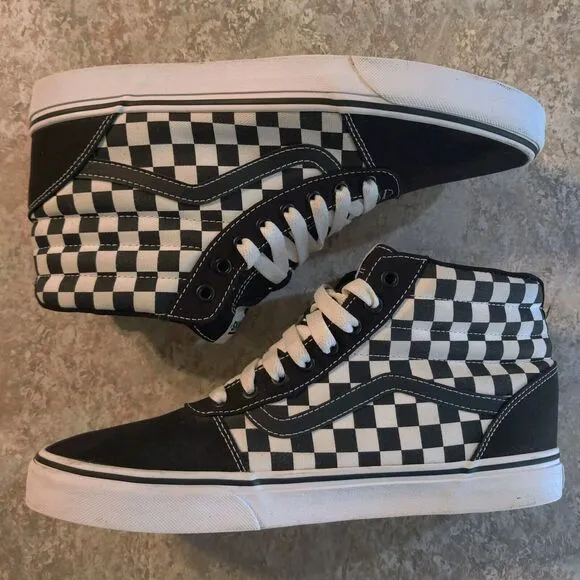 Vans Skater Shoes Men 12 Checkerboard Athletic Streetwear Grunge Retro 90s Style