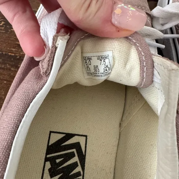 Vans UA Old Skool Sneakers
