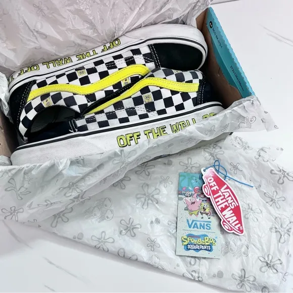 Vans x Spongebob Old Skool Off The Wall Lace Up Sneakers Women’s 6.5 Men’s 5