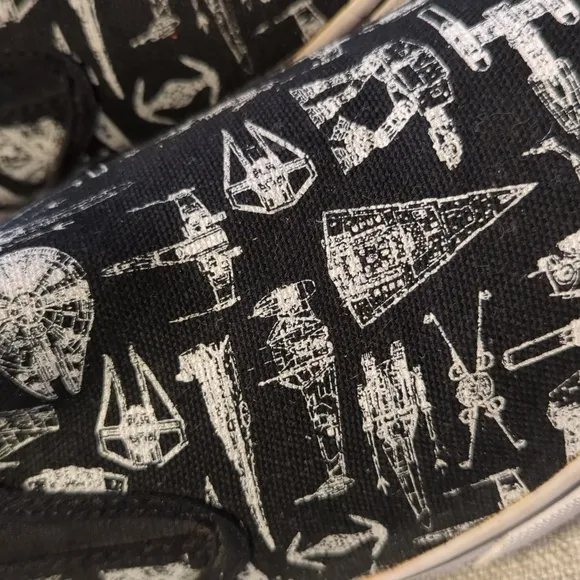 Vans X Star Wars Vehicles Ships Black and White Slip On Sneakers Size 11