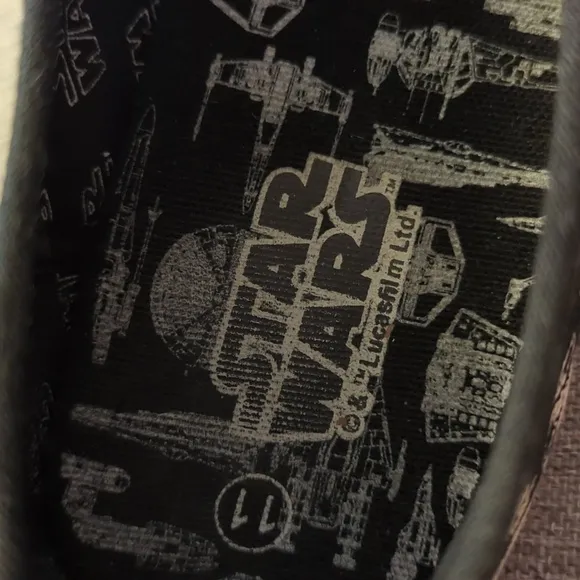 Vans X Star Wars Vehicles Ships Black and White Slip On Sneakers Size 11
